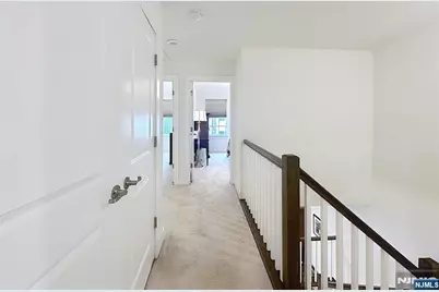 308 Parkview Lane, Rockaway Township, NJ 07866 - Photo 27