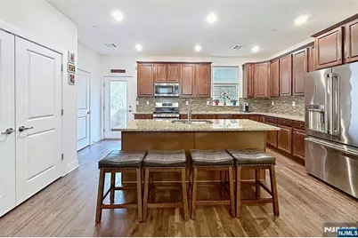 308 Parkview Lane, Rockaway Township, NJ 07866 - Photo 11