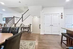308 Parkview Ln, Rockaway Township, NJ 07866 - Photo 5