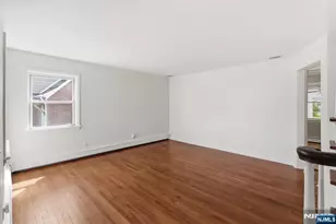 47 Peek St, Rochelle Park Township, NJ 07662 - Photo 5