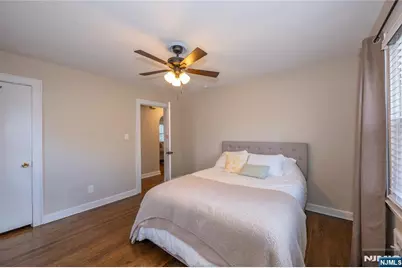 35 Hastings Avenue, Nutley, NJ 07110 - Photo 21