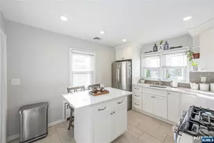 35 Hastings Ave, Nutley, NJ 07110 - Photo 15