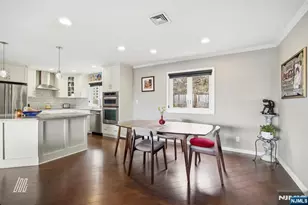 300 Gorge Road 75, Cliffside Park, NJ 07010 - Photo 13