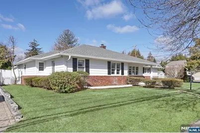225 Broadway, Hillsdale, NJ 07642 - Photo 3