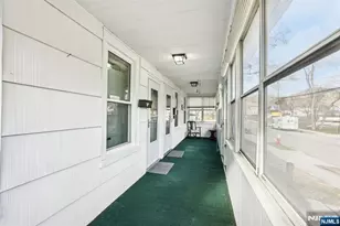 30-32 Willard St, Pompton Lakes, NJ 07442 - Photo 5