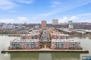 504 Nelson Ct, Edgewater, NJ 07020 - Photo 35