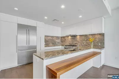 320 Adolphus Avenue 1009 #1009, Cliffside Park, NJ 07010 - Photo 7