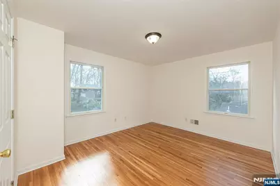 34 Thomas Street, Caldwell, NJ 07006 - Photo 13