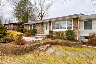 28 Woodside Dr, West Milford, NJ 07480 - Photo 3