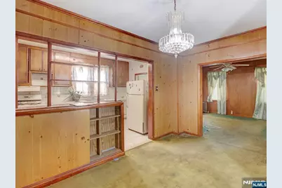 138 Orange Street, Bloomfield, NJ 07003 - Photo 3