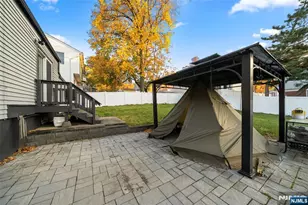 636 Elm Ave, Ridgefield, NJ 07657 - Photo 25