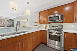 720 Willow Ave 3, Hoboken, NJ 07030 - Photo 13