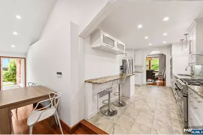 127 Westervelt Avenue, Tenafly, NJ 07670 - Photo 21