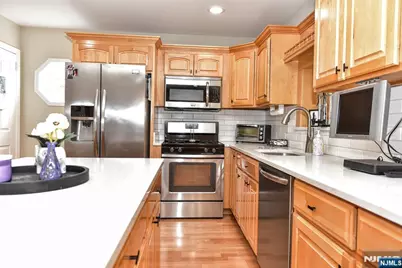 321 John Ochs Drive, Saddle Brook Township, NJ 07663 - Photo 13