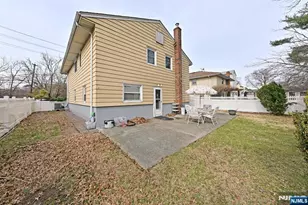 216 Mehrhof Rd, Little Ferry, NJ 07643 - Photo 19