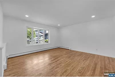 203 Snedeker Place, Northvale, NJ 07647 - Photo 7