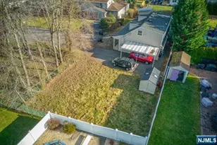 203 Snedeker Pl, Northvale, NJ 07647 - Photo 15