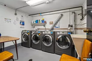 364 Ridgewood Ave 3, Ridgewood, NJ 07450 - Photo 23