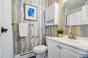 364 Ridgewood Ave 3, Ridgewood, NJ 07450 - Photo 17