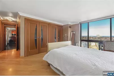 1512 Palisade Avenue 17A #17A, Fort Lee, NJ 07024 - Photo 13