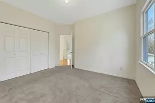 62 E Crescent, Mahwah, NJ 07430 - Photo 23