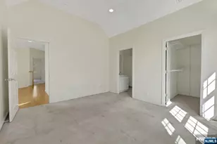 62 E Crescent, Mahwah, NJ 07430 - Photo 19