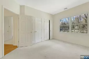 62 E Crescent, Mahwah, NJ 07430 - Photo 31