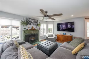 35 Turnberry Rd, Little Falls Township, NJ 07424 - Photo 15