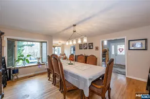 35 Turnberry Rd, Little Falls Township, NJ 07424 - Photo 13