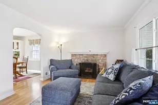 6 S Garden Ct, Garfield, NJ 07026 - Photo 7