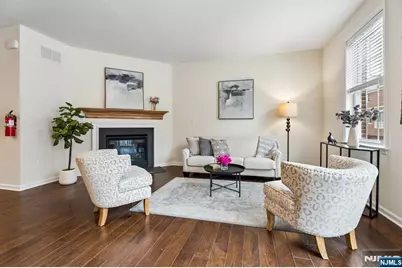 54 Carillon Circle, Livingston, NJ 07039 - Photo 17