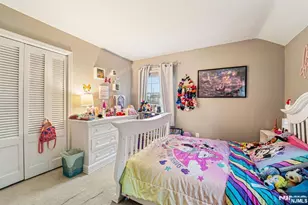 51 Catherine St, Bloomingdale, NJ 07403 - Photo 25