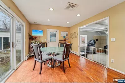 51 Catherine Street, Bloomingdale, NJ 07403 - Photo 15