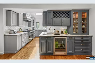 23 Mount Vernon Road, Montclair, NJ 07043 - Photo 17