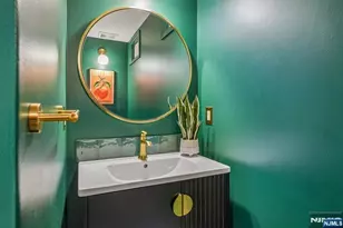 23 Mt Vernon Rd, Montclair, NJ 07043 - Photo 23