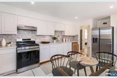 520 Eagle Rock Avenue, West Orange Township, NJ 07052 - Photo 5