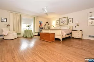 30 Chestnut Ridge Rd, Saddle River, NJ 07458 - Photo 23