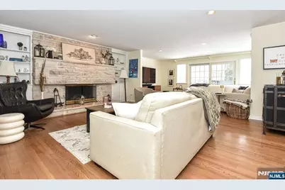 30 Chestnut Ridge Road, Saddle River, NJ 07458 - Photo 7