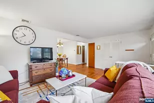 284 Madison Ave, Cresskill, NJ 07626 - Photo 9