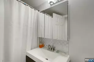 779 Riverside Ave 104, Lyndhurst Township, NJ 07071 - Photo 11