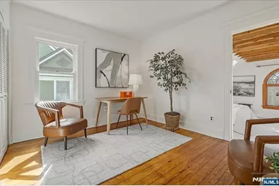 82 Essex Avenue, Glen Ridge, NJ 07028 - Photo 15