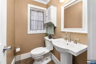 113 Meadowbrook Ave, Wanaque, NJ 07465 - Photo 7