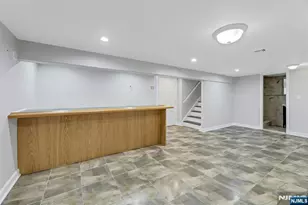 488 Fairlawn Pkwy, Saddle Brook Township, NJ 07663 - Photo 35