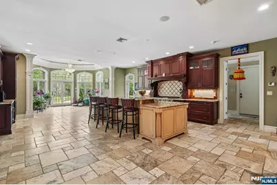 35 Echo Ridge Road, Upper Saddle River, NJ 07458 - Photo 11