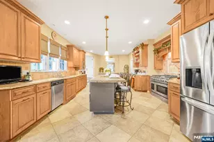 14 Weinmanns Blvd, Wayne, NJ 07470 - Photo 9