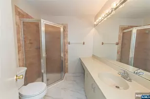 1359 Stephanie Dr, Caldwell, NJ 07006 - Photo 17