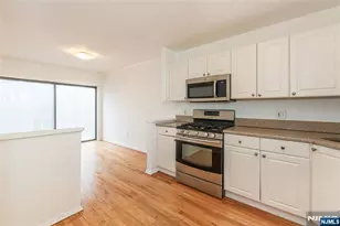 1359 Stephanie Dr, Caldwell, NJ 07006 - Photo 9