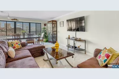1203 River Road 8B #8B, Edgewater, NJ 07020 - Photo 9