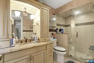 18 Harwood Pl, Wayne, NJ 07470 - Photo 45