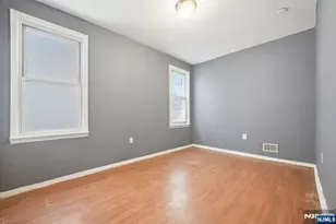 375 6th Ave, Newark, NJ 07107 - Photo 15